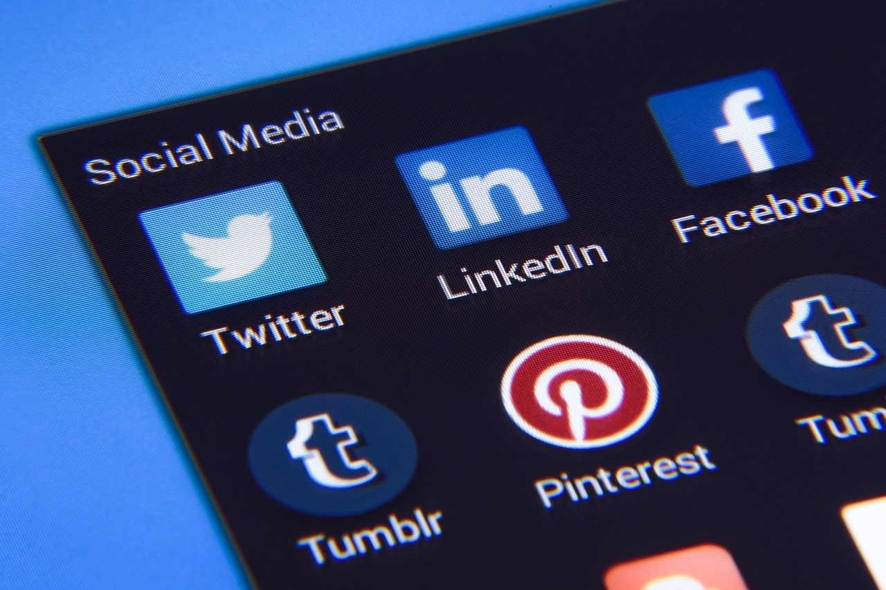 instagram marketing phone